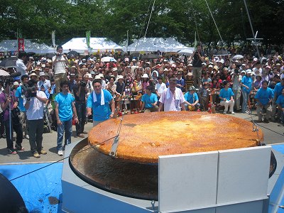 写真：日本一大きいコロッケ