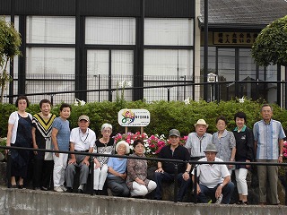 桜ヶ丘桜寿会　集合写真