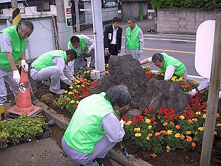 山本建設　企業花壇２