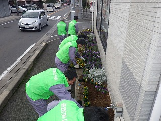 山本建設　植替え