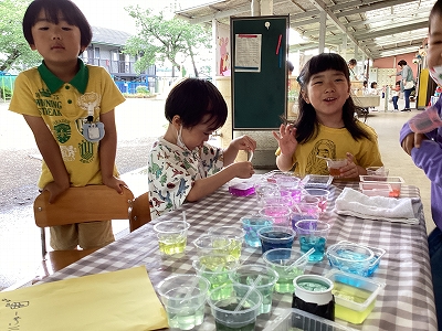 写真：おいしいジュース屋さん