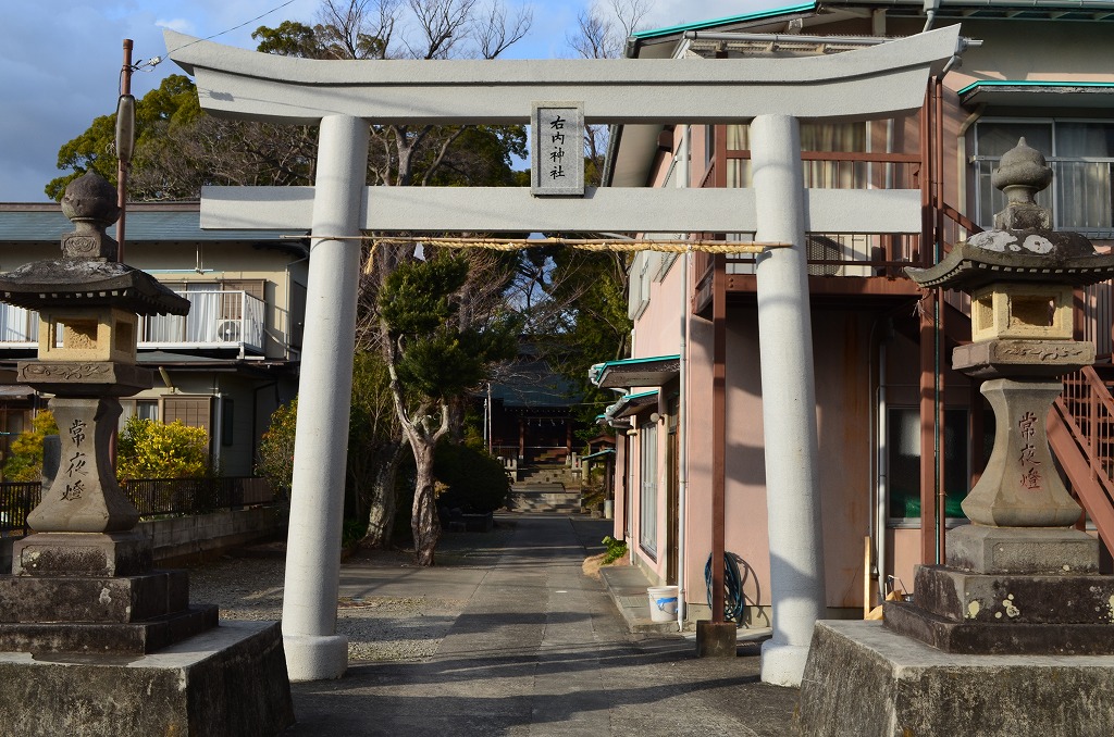 右内神社鳥居