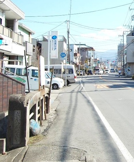 加屋町（境川橋）