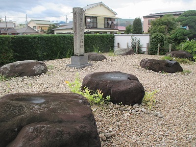 伊豆国分寺塔跡