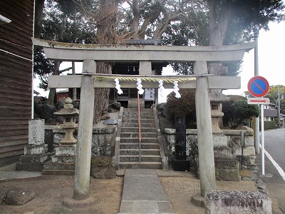 稲荷神社（新谷）